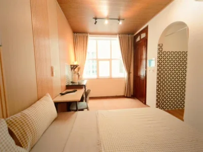Double Room with Private Bathroom — La Casa Di Dicembre 118 Khương Đình