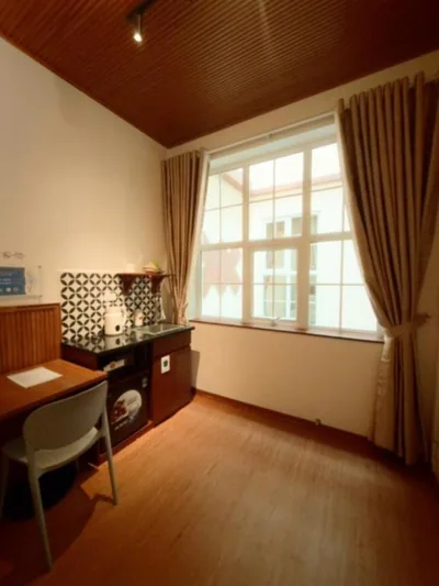 Double Room with Private Bathroom — La Casa Di Dicembre 118 Khương Đình